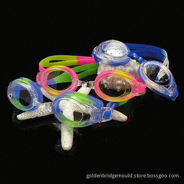 Swimming Goggles with Silicone Material and Anti-fog